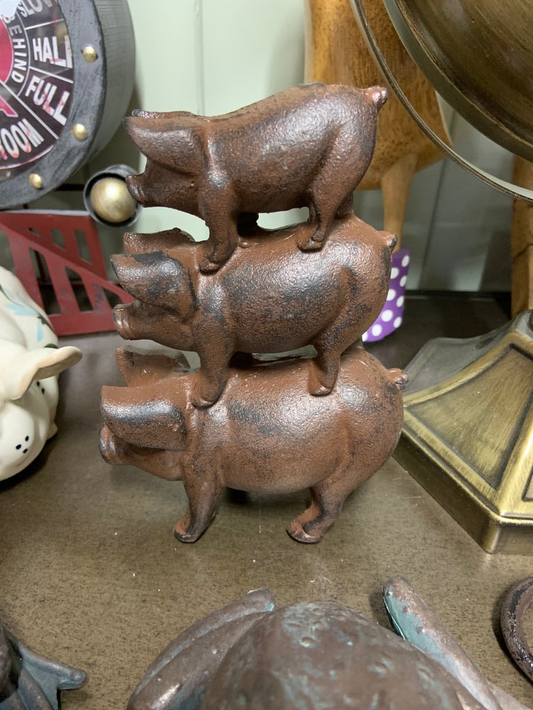 Pile of Pigs - Cast Iron