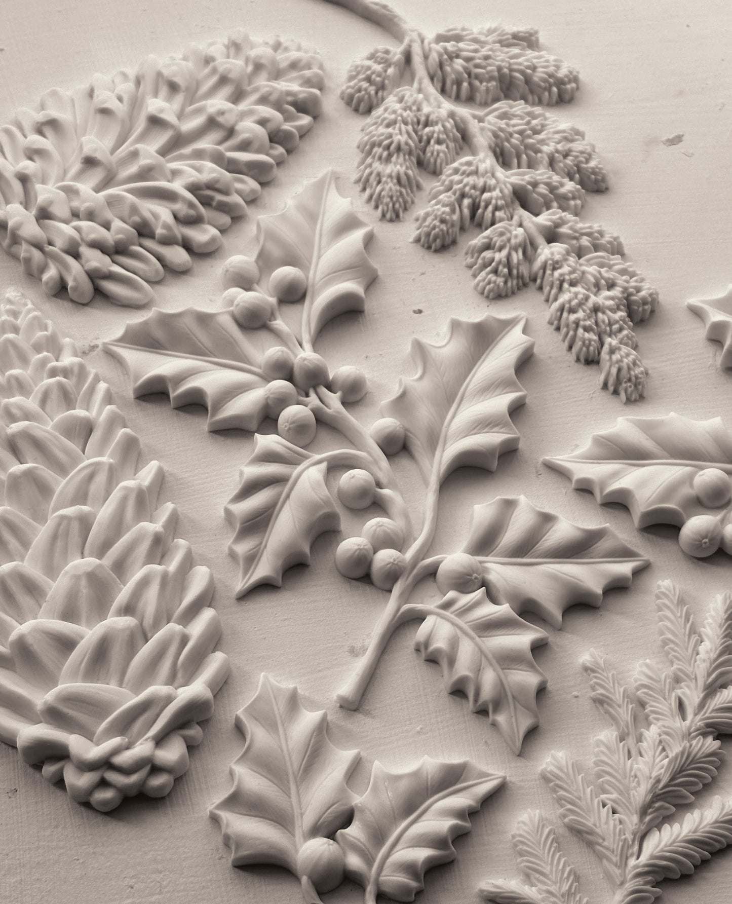 Iron Orchid Designs - Mould - Winter Forage - Christmas 2025 ***Limited Edition***