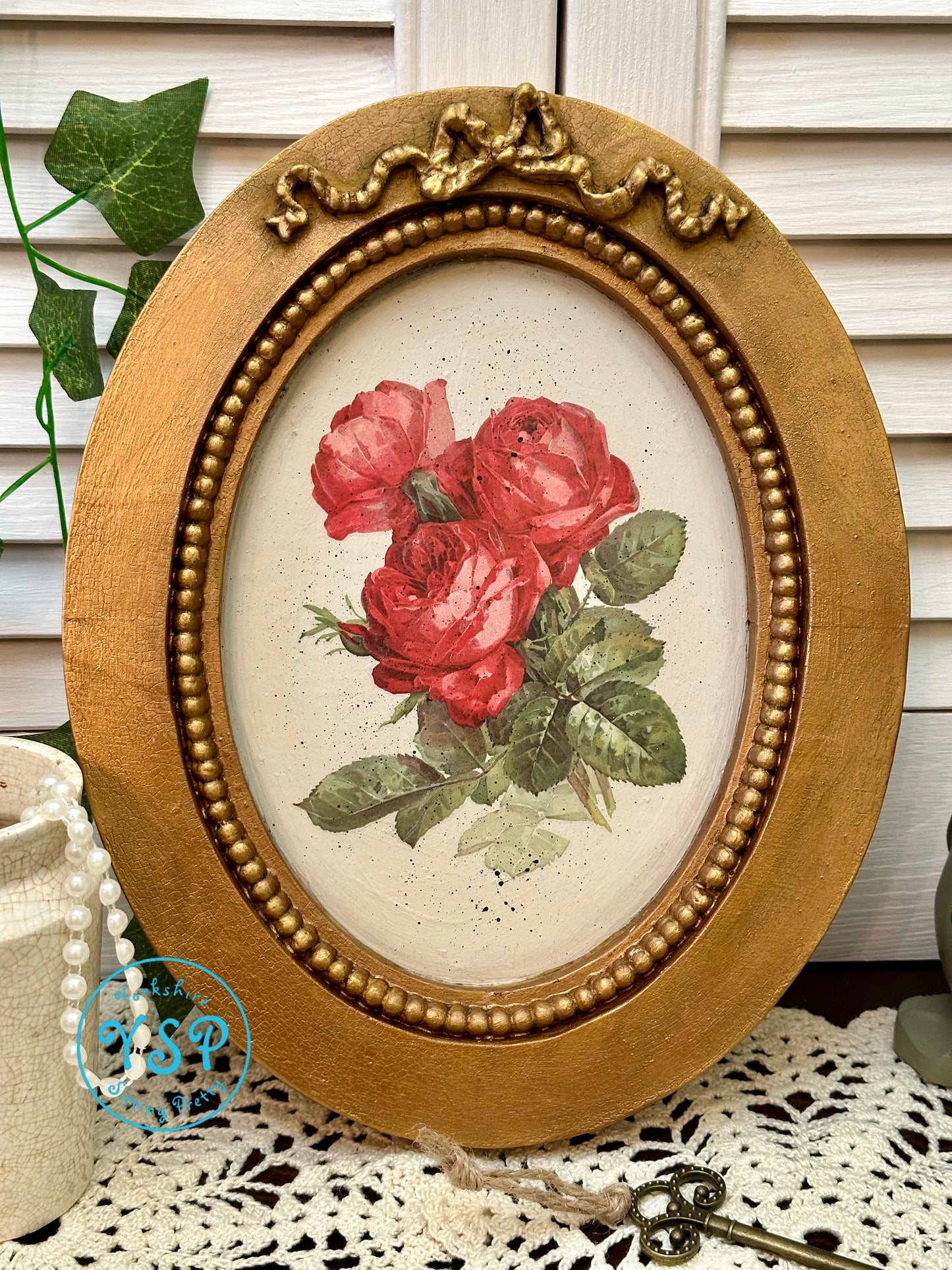 Oval Rose Picture