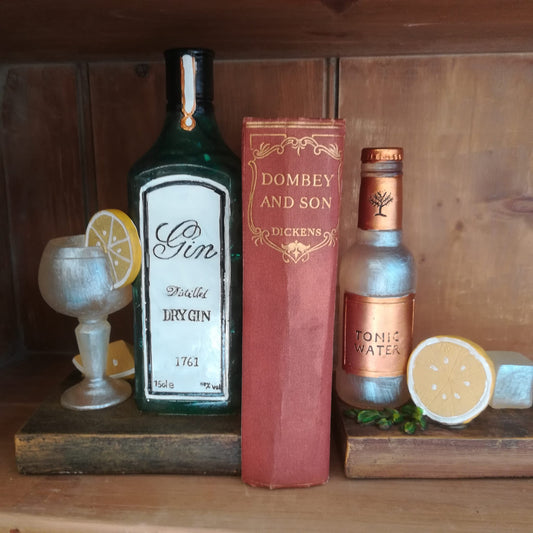 Gin and Tonic Bookends